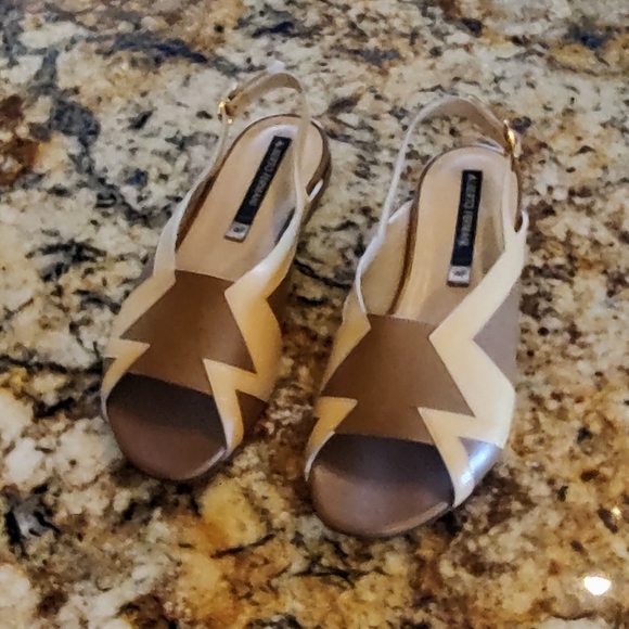 Women's Alberto Fermani Italian leather two tone sandals in fabulous cond EU 37 - Picture 4 of 14